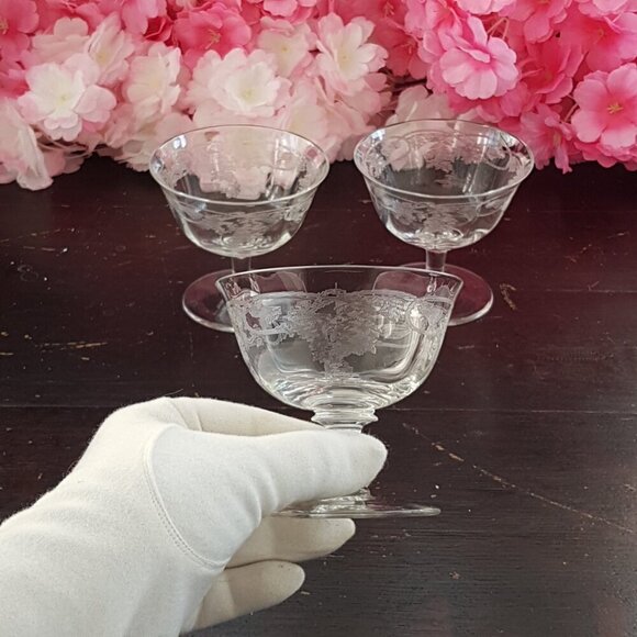 3pc Bohemia Crystal Etched Thistle Coupe Champagne or Sherbet Glasses - Picture 4 of 9